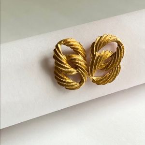 Vintage Gold Toned Chain Earrings